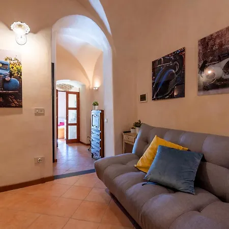 アパート In Centro Citta, Nei Vicoli Del Borgo