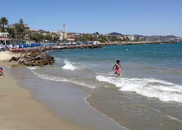 In Centro Citta, Nei Vicoli Del Borgo Apartament San Remo