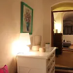 Appartement In Centro Città, Nei Vicoli Del Borgo