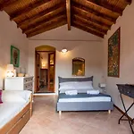 In Centro Città, Nei Vicoli Del Borgo Appartement