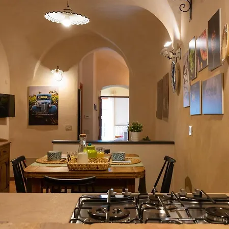 Lägenhet In Centro Citta, Nei Vicoli Del Borgo Sanremo