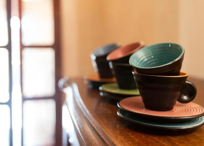 In Centro Citta, Nei Vicoli Del Borgo *