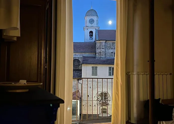 In Centro Citta, Nei Vicoli Del Borgo Apartmán *